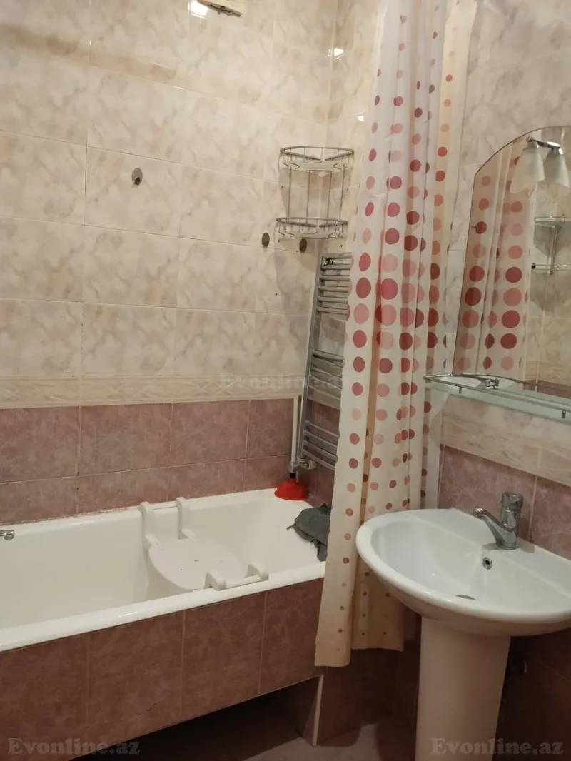 Kirayə verilir 3 otaqlı Mənzil Köhnə tikili 90 m² Bakı, Nizami r., Xalqlar Dostluğu m — Mənzil, Bakı (3)