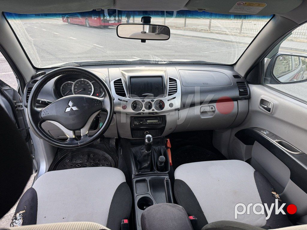 Mitsubishi L200, 2.5 L, 2013 il, 299 798 km — Avtomobillər, Bakı (7)