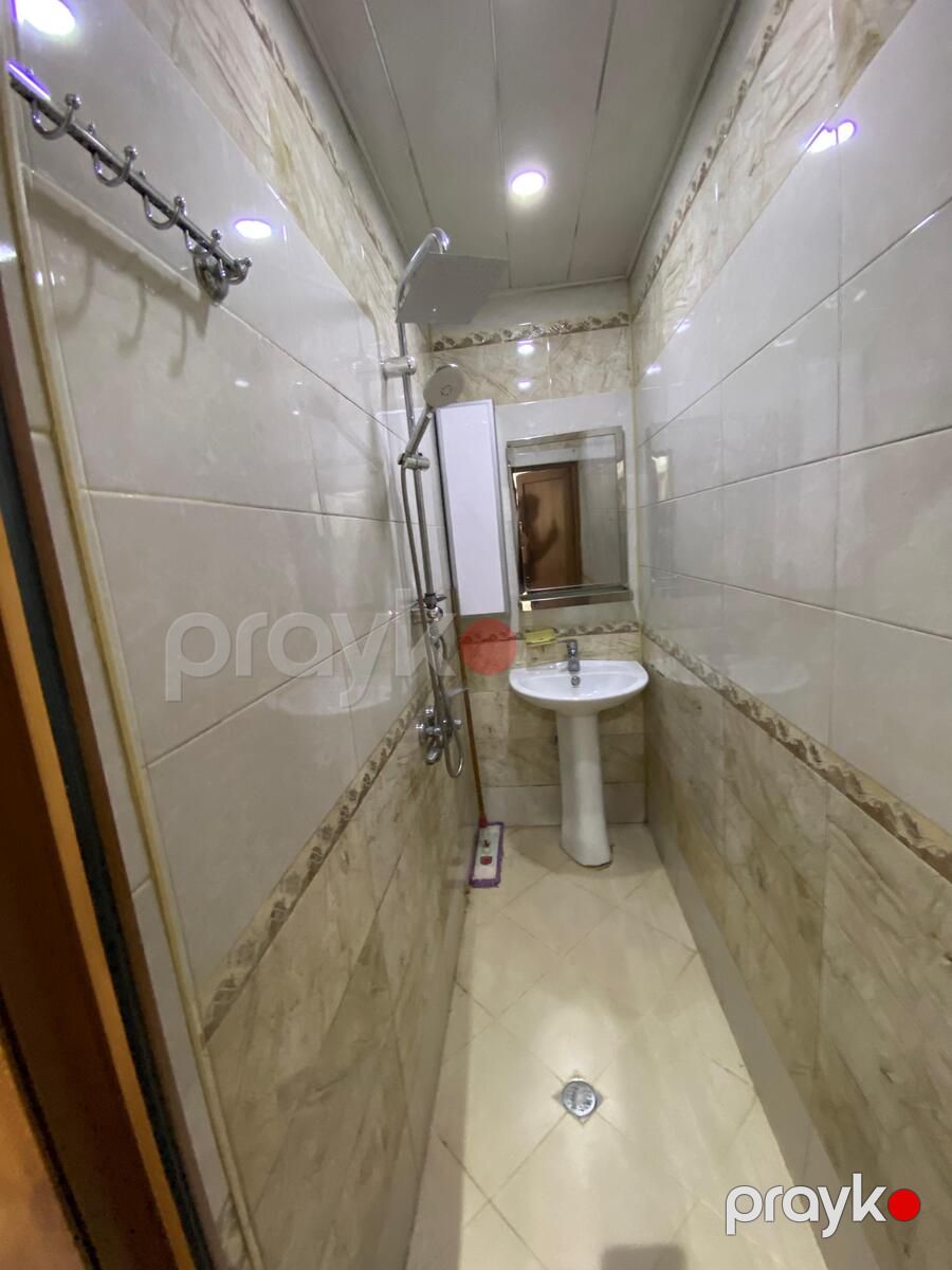 Satılır 2 otaqlı köhnə tikili 65 m² — Mənzil, Bakı (10)