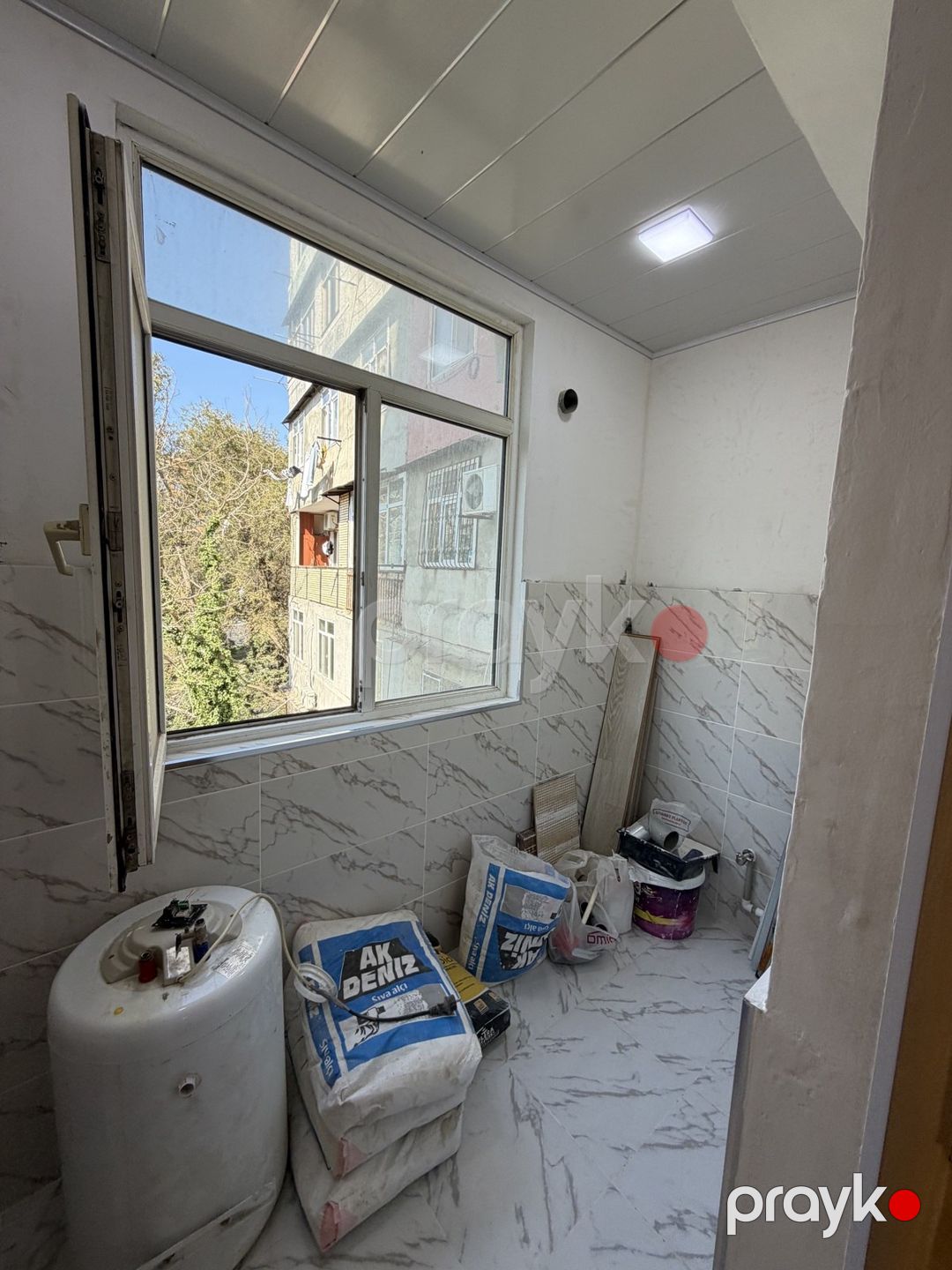 Satılır 2 otaqlı köhnə tikili 45 m² — Mənzil, Bakı (9)