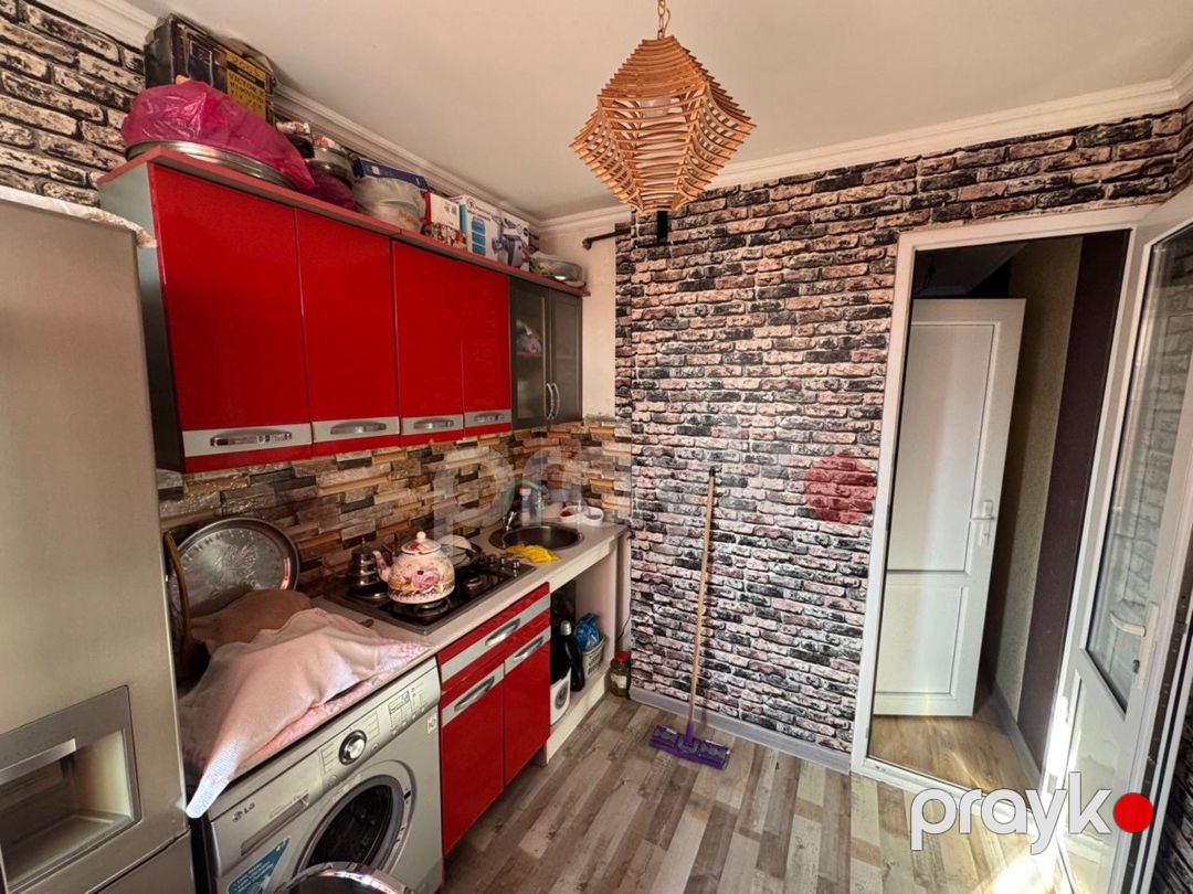 Satılır 2 otaqlı köhnə tikili 55 m² — Mənzil, Bakı (4)