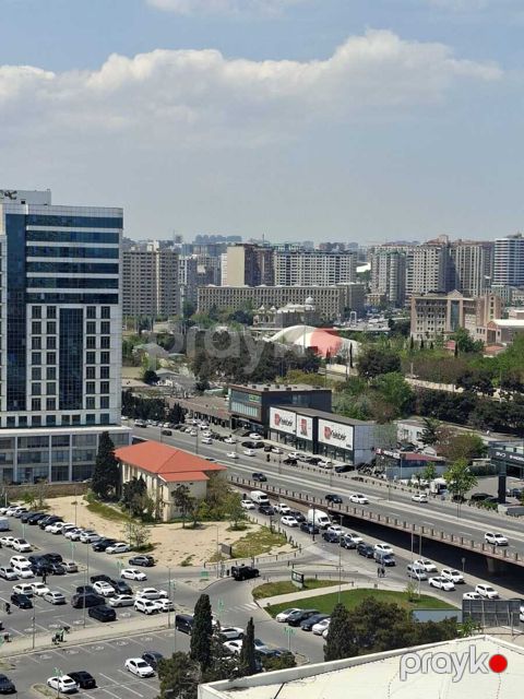 Satılır 4 otaqlı yeni tikili 195 m² — Bakı