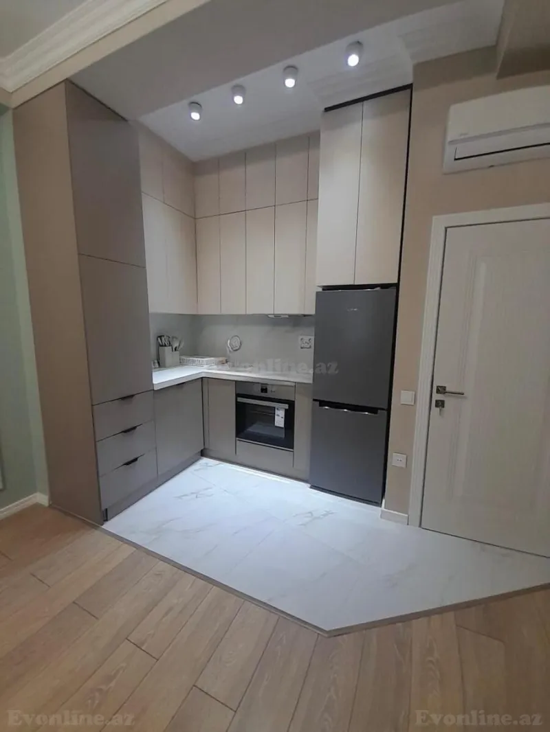 Kirayə verilir 3 otaqlı Mənzil Yeni tikili 100 m² Bakı, Xətai r., Ağ şəhər — Mənzil, Bakı (3)