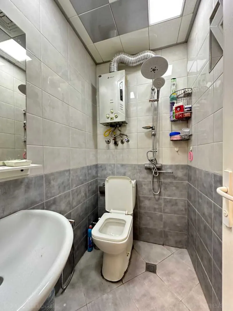 Kirayə verilir 2 otaqlı Mənzil Köhnə tikili 60 m² Bakı, Yasamal r., İnşaatçılar m — Mənzil, Bakı (8)