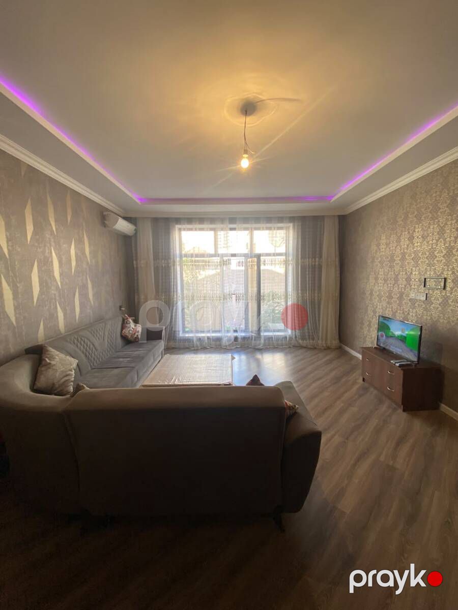 Satılır 4 otaqlı həyət evi/bağ evi 200 m² — Ev, villa, Bakı (8)