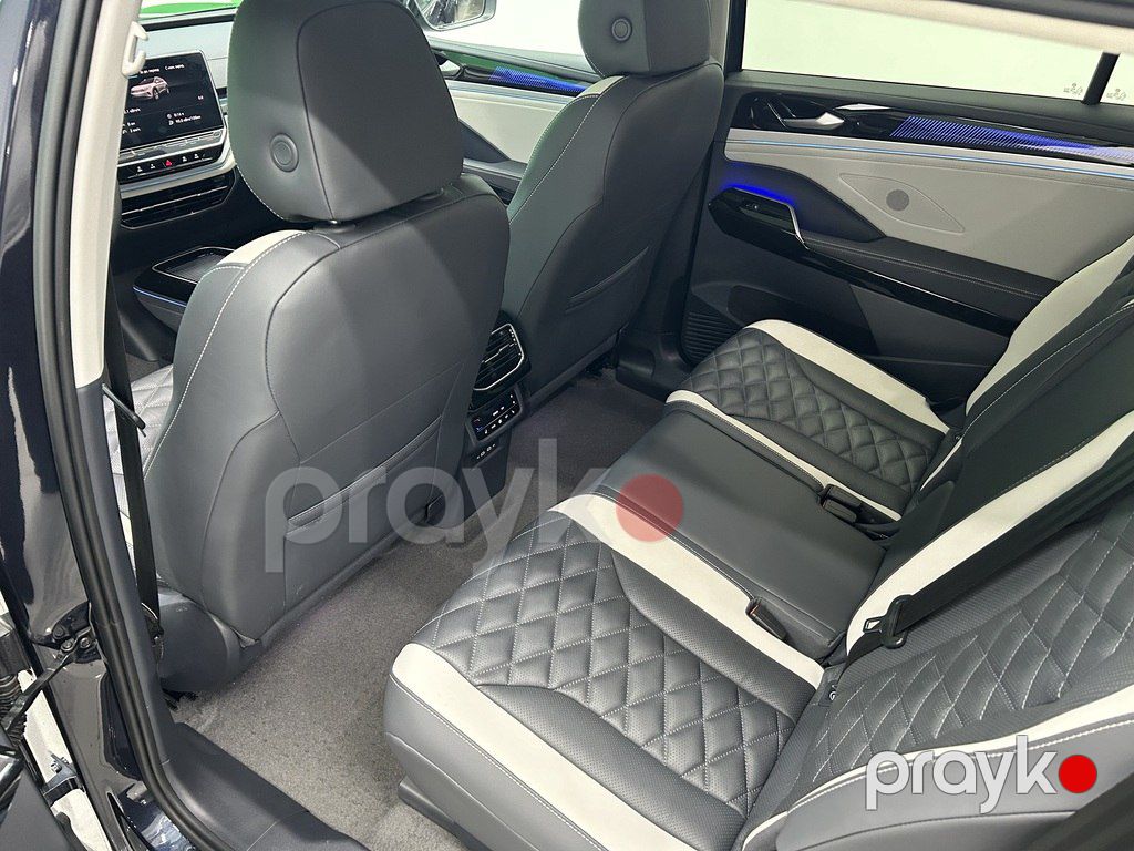 Volkswagen ID.6 Crozz, 84.8 kWh, 2023 il, 1 200 km — Avtomobillər, Bakı (12)