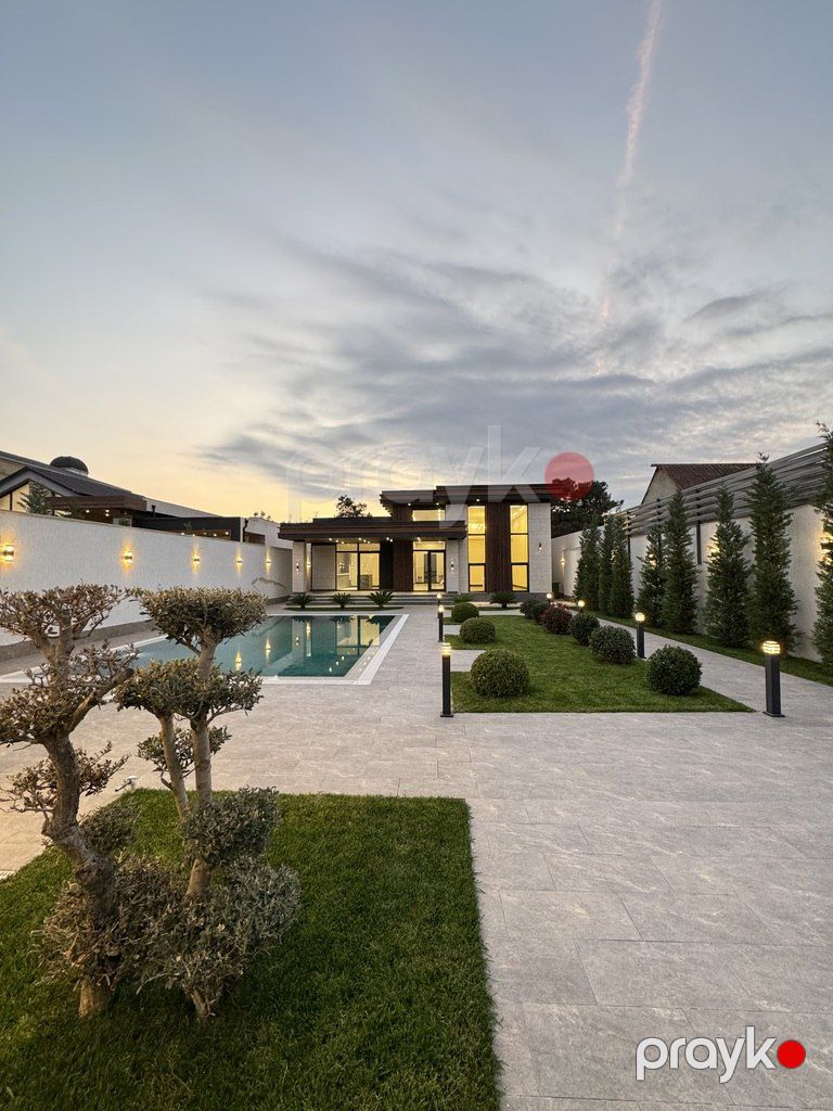 Satılır 4 otaqlı həyət evi/bağ evi 240 m² — Ev, villa, Bakı (2)