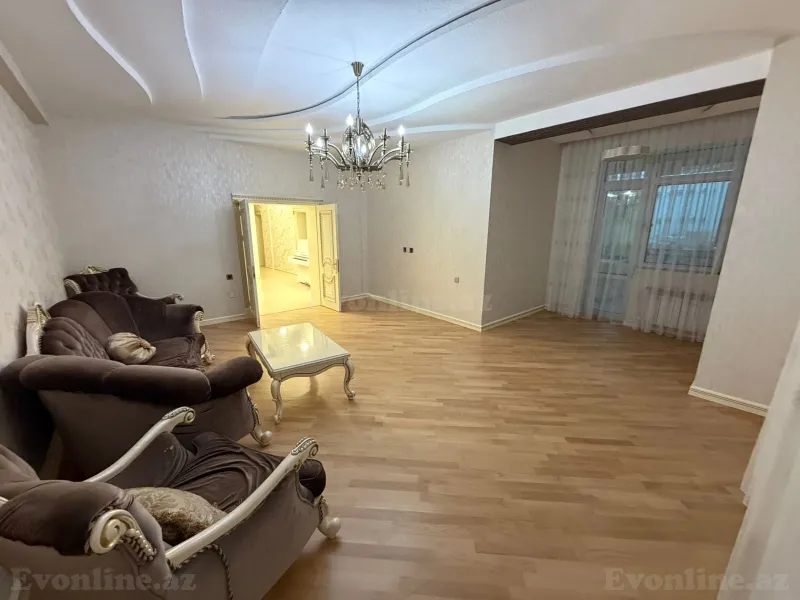 Kirayə verilir 6 otaqlı Mənzil Yeni tikili 190 m² Bakı, Yasamal r., Elmlər Akademiyası m — Mənzil, Bakı (2)