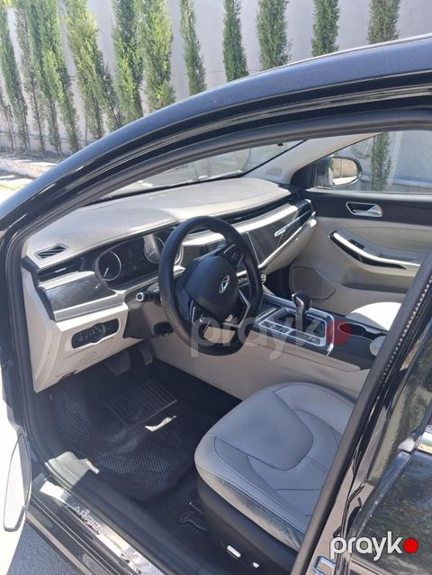 Chery Arrizo 5 sedan - Kuzov: sedan, qara rəng - Salon: açıq bej — Bakı