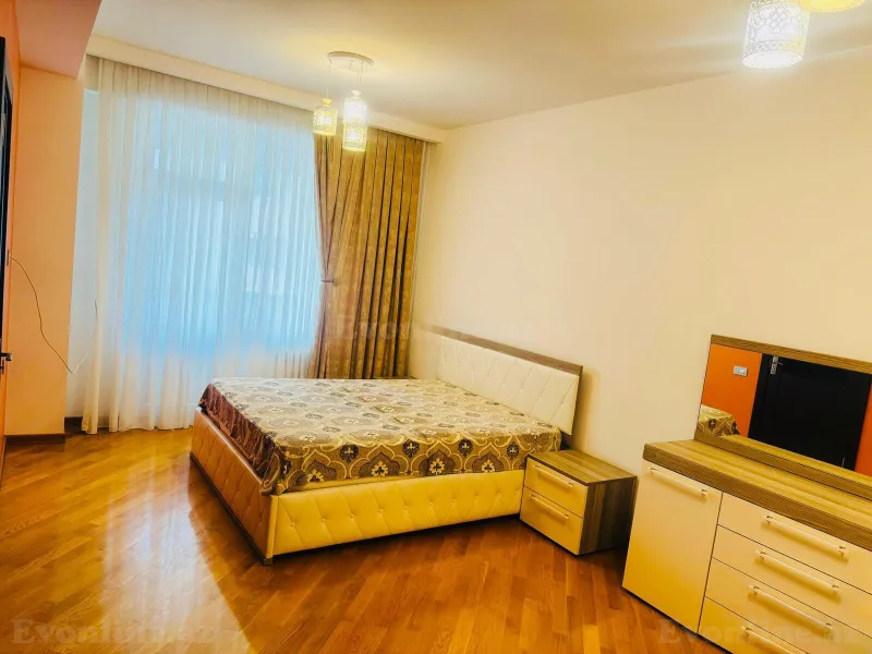 Kirayə verilir 2 otaqlı Mənzil Yeni tikili 74 m² Bakı, Nizami r., Qara Qarayev m — Mənzil, Bakı (4)