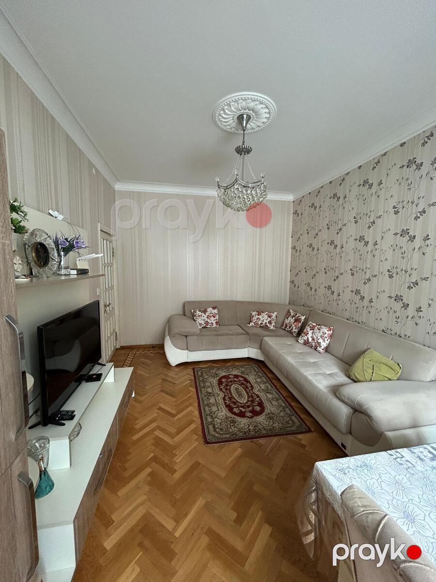 Satılır 3 otaqlı köhnə tikili 65 m² — Mənzil, Bakı (2)