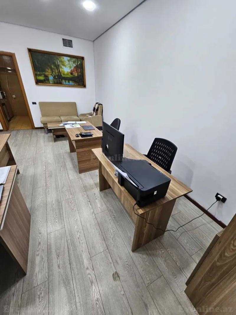 Kirayə verilir Ofis 30 m² Bakı, Nərimanov r — Ofis, Bakı (2)