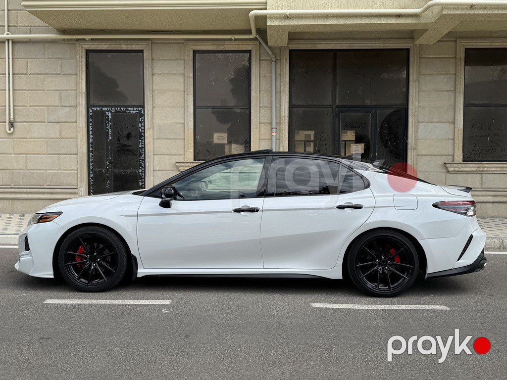 Toyota Camry, 2.5 L, 1.6 kWh, 2021 il, 100 000 km — Avtomobillər, Sumqayıt (3)