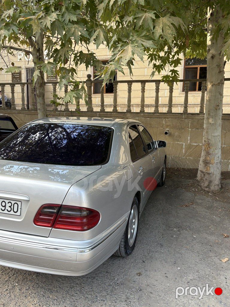 Mercedes E 220, 2.2 L, 2001 il, 317 300 km — Avtomobillər, Qazax (5)