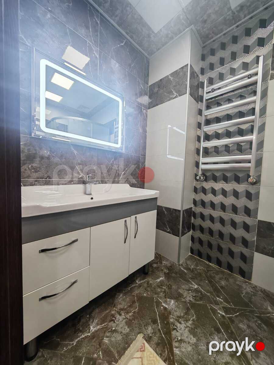 İcarəyə verilir 3 otaqlı köhnə tikili 95 m² — Mənzil, Bakı (10)