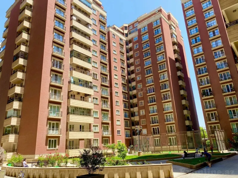 Kirayə verilir 3 otaqlı Mənzil Yeni tikili 130 m² Bakı, Nəsimi r., 28 May m — Bakı