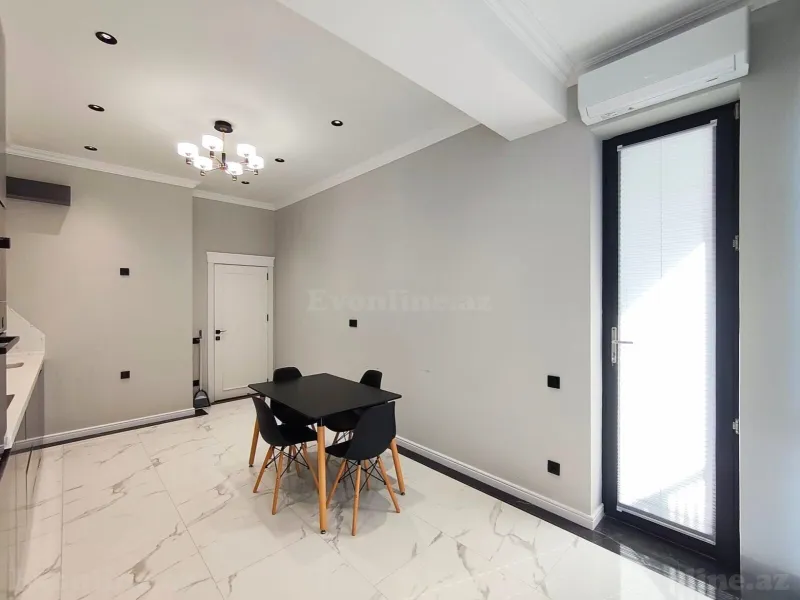 Kirayə verilir 3 otaqlı Mənzil Yeni tikili 146 m² Bakı, Nərimanov r., Koroğlu m — Mənzil, Bakı (6)