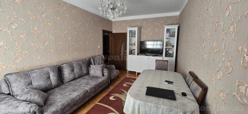 Satılır 3 otaqlı Mənzil Köhnə tikili 85 m² Bakı, Nizami r., Neftçilər m., 8-ci kilometr — Mənzil, Bakı (2)