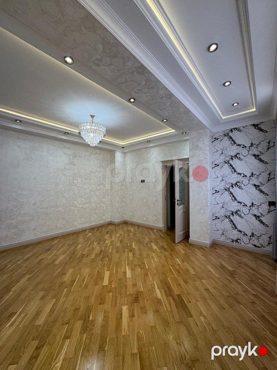 Satılır 4 otaqlı yeni tikili 240 m² — Mənzil, Bakı (10)