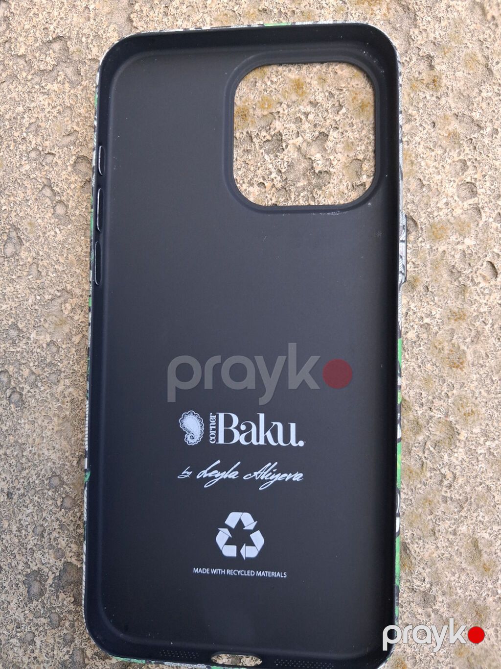 Məhsul: Telefon qabı – “Corner Baku by Leyla Aliyeva” - Model — Qoruyucu plivelər, Sumqayıt (2)