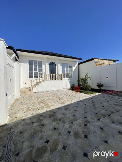 Satılır 4 otaqlı həyət evi/bağ evi 110 m² — Bakı