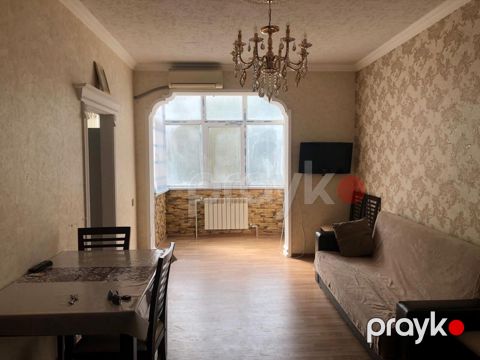 Satılır 2 otaqlı köhnə tikili 58 m² — Bakı