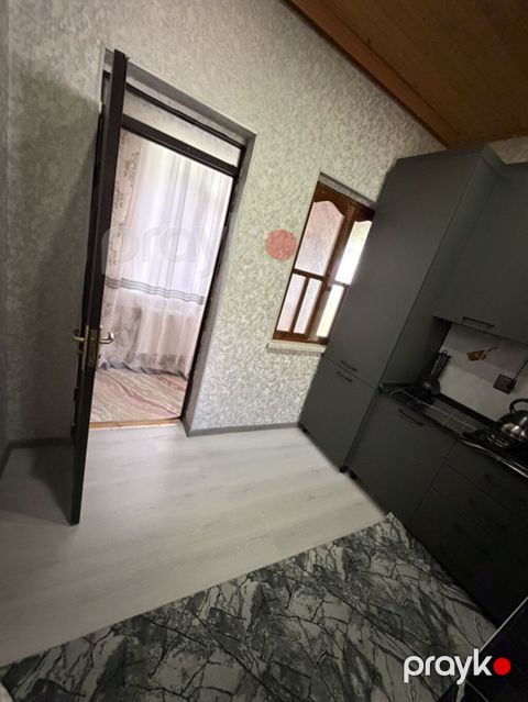 Satılır: Mebel və texnika ilə təchiz olunmuş mətbəx dəsti elave — Şəki