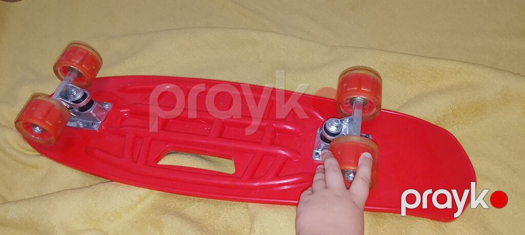 Skateboard (kruizer tipli) - Rəng: qırmızı altlıq, üst hissədə — Skeytbordlar, Bakı (4)