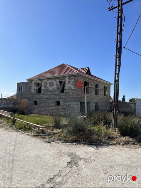 Satılır həyət evi/bağ evi 200 m² — Bakı