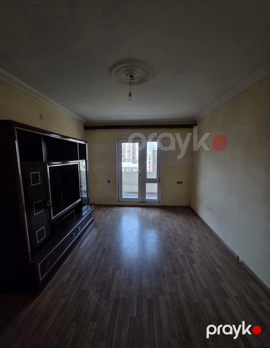 Satılır 2 otaqlı köhnə tikili 70 m² — Mənzil, Bakı (7)