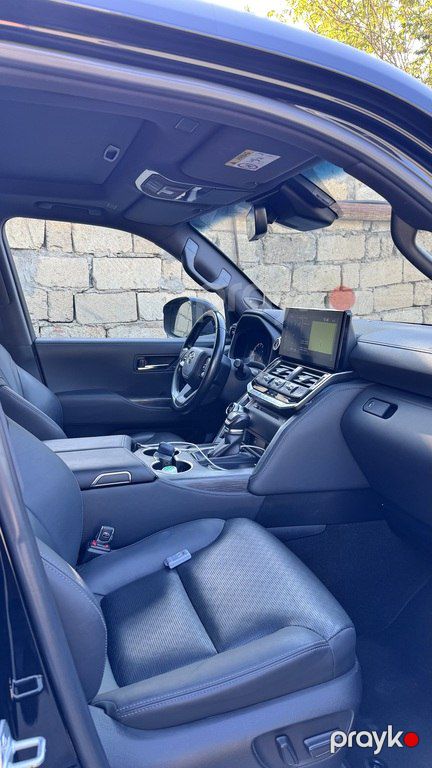 Toyota Land Cruiser, 3.5 L, 2021 il, 123 456 km — Avtomobillər, Bakı (6)