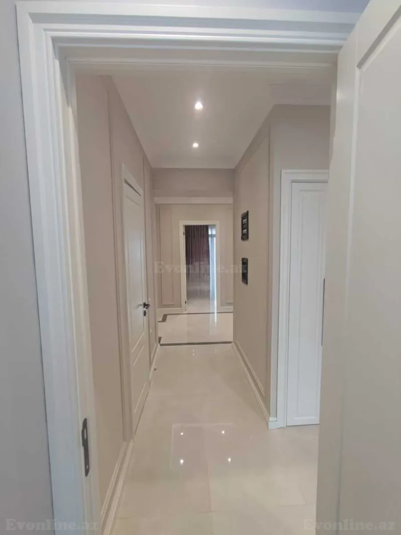 Kirayə verilir 4 otaqlı Mənzil Yeni tikili 129 m² Bakı, Nərimanov r., Bakmil m — Mənzil, Bakı (4)