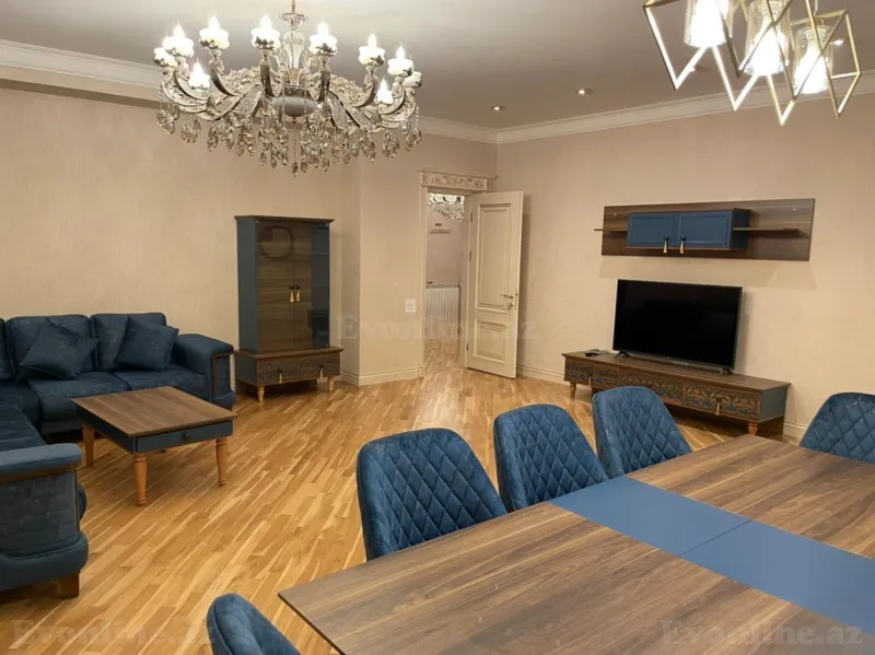 Kirayə verilir 4 otaqlı Mənzil Yeni tikili 160 m² Bakı, Nəsimi r., 28 May m — Bakı