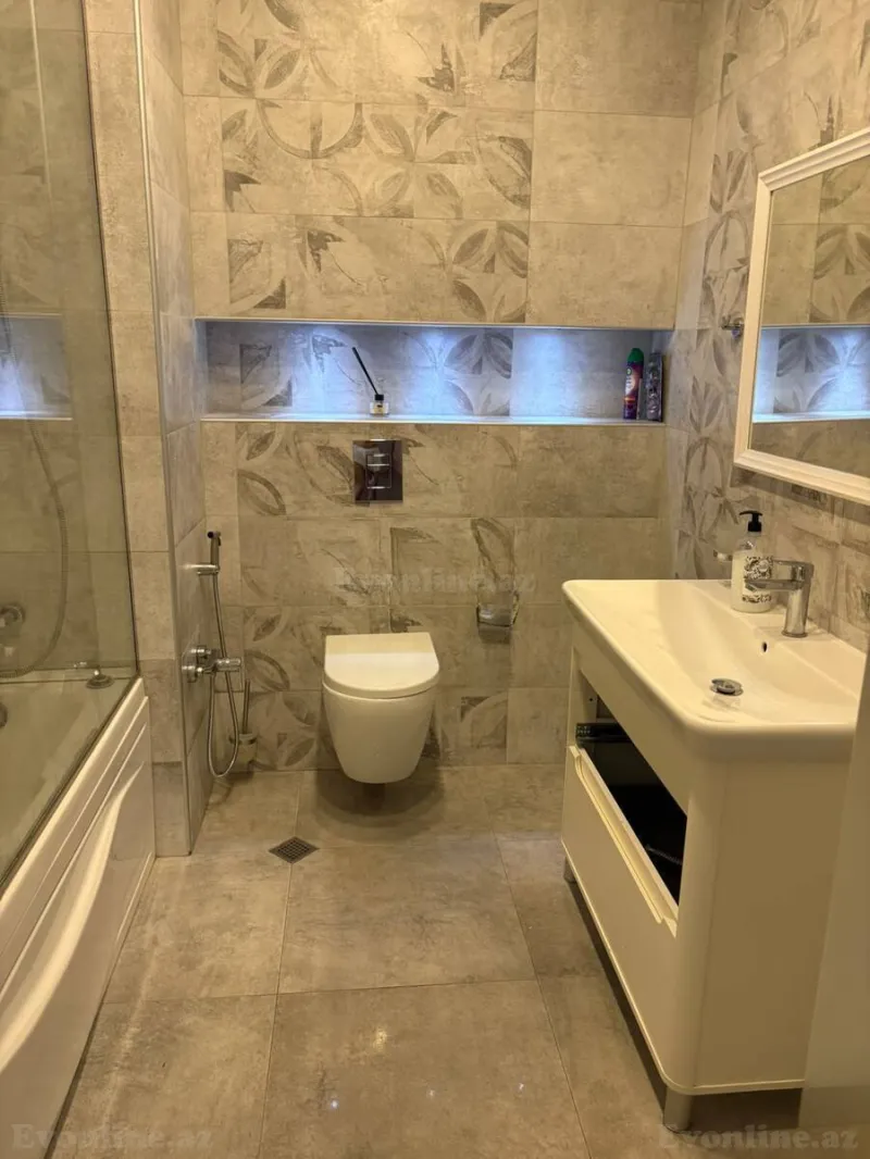 Kirayə verilir 3 otaqlı Mənzil Yeni tikili 133 m² Bakı, Xətai r., Ağ şəhər — Mənzil, Bakı (7)
