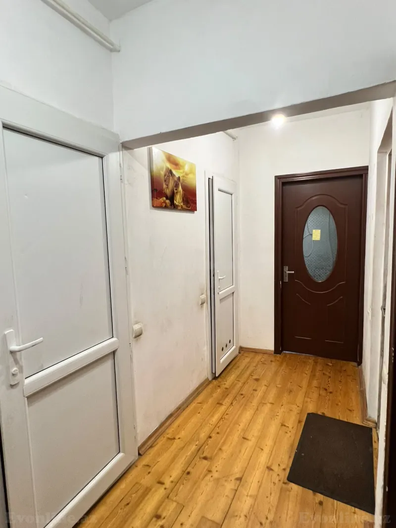 Kirayə verilir 2 otaqlı Mənzil Köhnə tikili 60 m² Bakı, Xətai r., Xalqlar Dostluğu m., Əhmədli — Mənzil, Bakı (3)