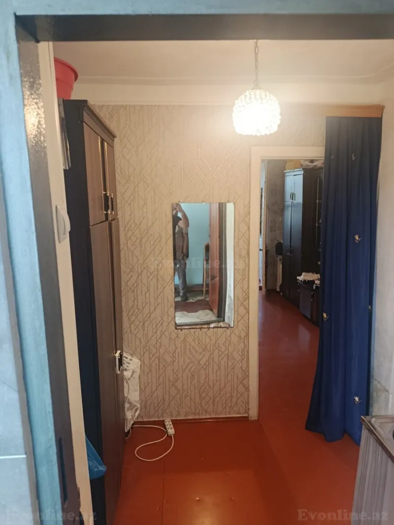 Kirayə verilir 1 otaqlı Mənzil Köhnə tikili 20 m² Bakı, Abşeron r — Bakı