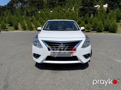 Nissan Sunny, 1.5 L, 2014 il, 213 000 km — Bakı