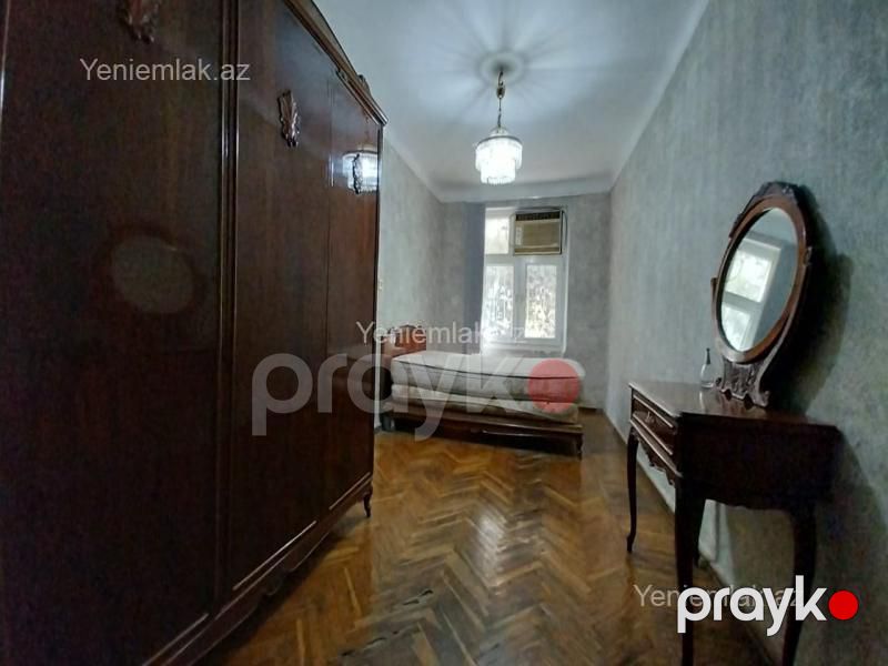 Satılır 3 otaqlı Bina evi menzil (Köhnə tikili), 80 m², Yasamal rayonu — Mənzil, Bakı (7)