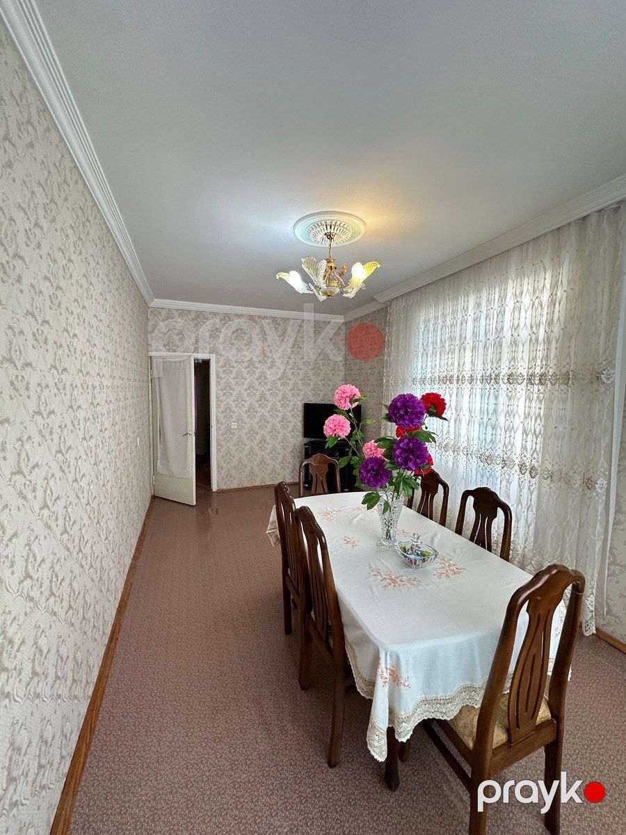 Satılır 5 otaqlı köhnə tikili 110 m² — Mənzil, Bakı (2)