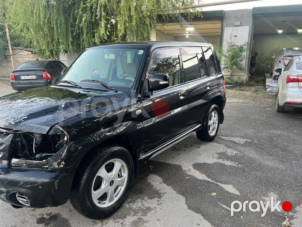 Mitsubishi Pajero io, 1.8 L, 2004 il, 233 313 km — Avtomobillər, Bakı (6)