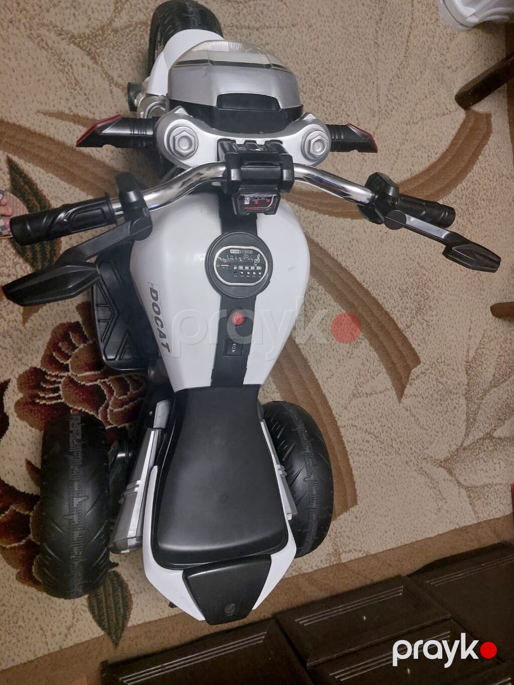 Uşaq üçün elektrikli üçtəkərli motosiklet çox yaxsı vəziyətdədir cox — Oyuncaq nəqliyyatı, Bakı (2)