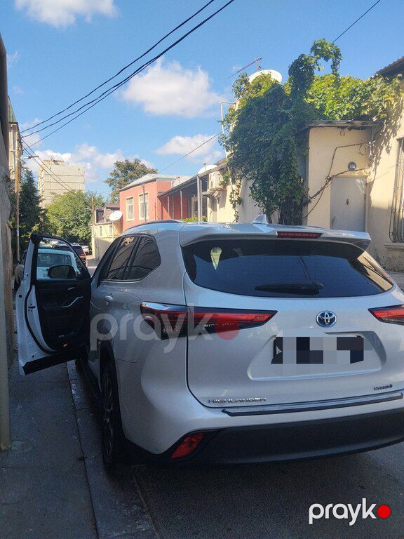 Toyota Highlander, 2.5 L, 1.6 kWh, 2023 il, 86 000 km — Avtomobillər, Bakı (4)