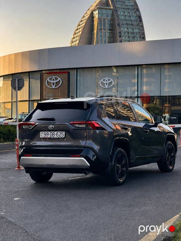 Toyota RAV4, 2.0 L, 2022 il, 72 000 km — Avtomobillər, Bakı (2)
