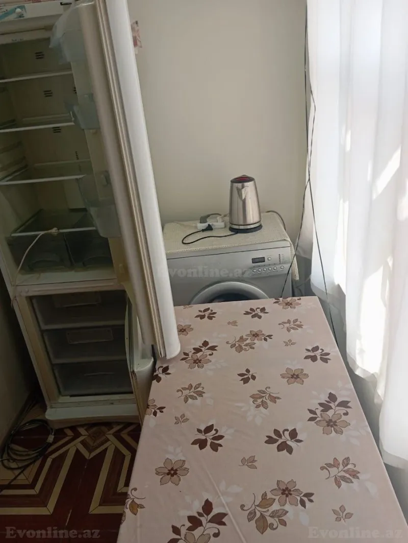 Kirayə verilir 1 otaqlı Həyət evi 35 m² Bakı, Səbail r — Ev, villa, Bakı (4)