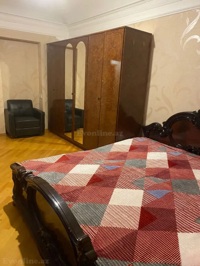 Kirayə verilir 3 otaqlı Mənzil Köhnə tikili 100 m² Bakı, Binəqədi r — Mənzil, Bakı (3)