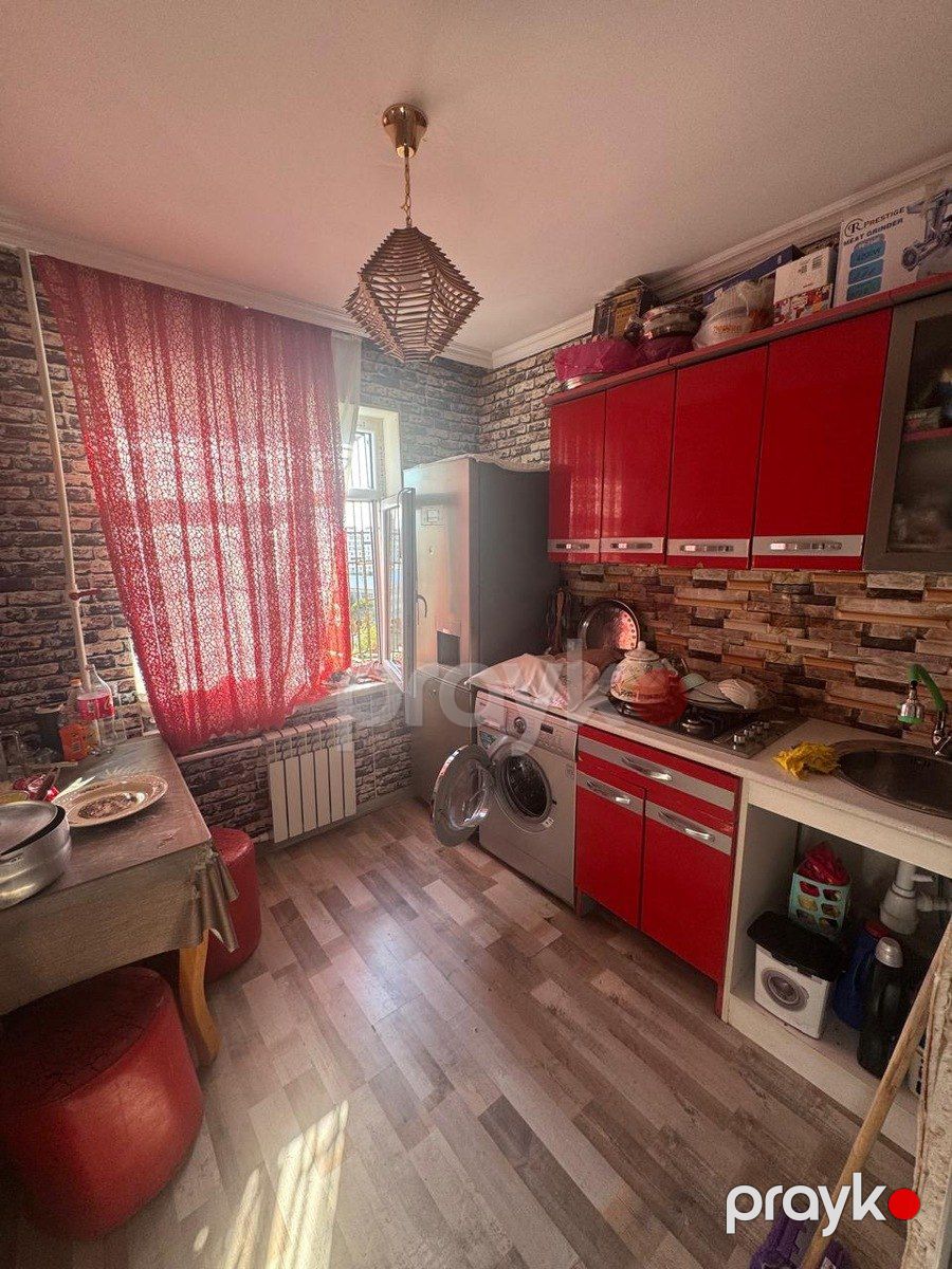 Satılır 2 otaqlı köhnə tikili 55 m² — Mənzil, Bakı (3)