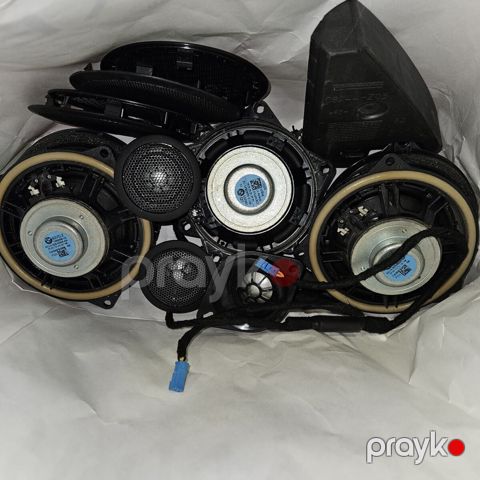 BMW F30 HiFi akustikası — Bakı