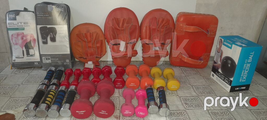 Fitnes və boks üçün komplekt inventar Tərkib: - Müxtəlif çəkilərdə — Digər simulyatorlar, Bakı (4)