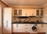 Mətbəx mebeli satılır 550₼. Ölçü 3.67. Üzərində moyka verilir. 1 ildir — Mallar