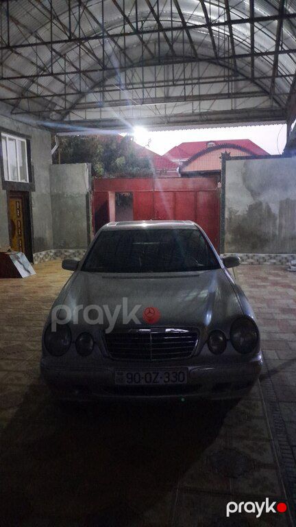 Mercedes E 240, 2.4 L, 2001 il, 234 000 km — Tovuz